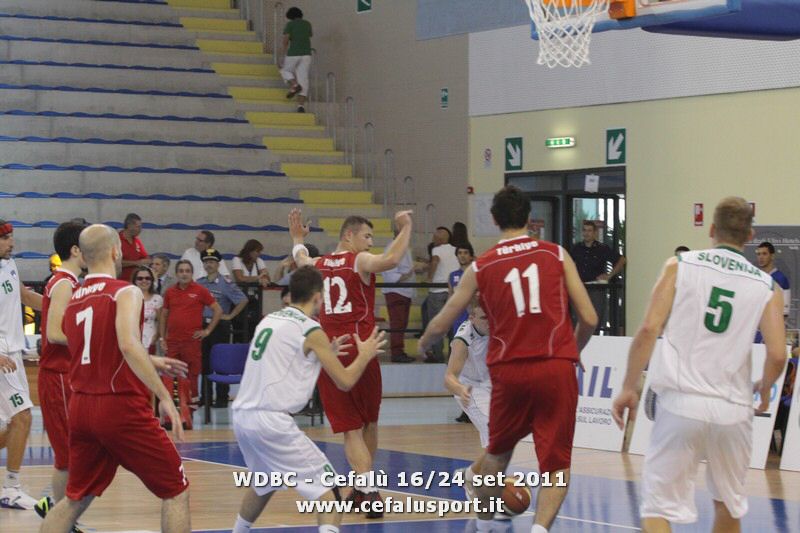 110923 basket 122_tn.jpg